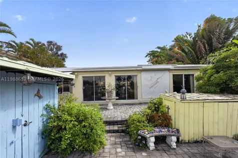 1004 Mandarin Isle Fort Lauderdale FL 33315