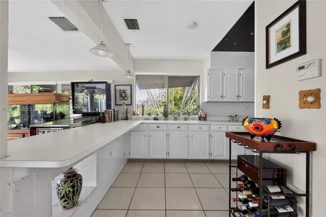 1004 Mandarin Isle Fort Lauderdale FL 33315