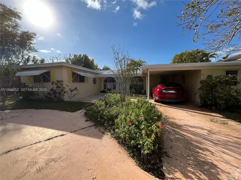 1004 Mandarin Isle Fort Lauderdale FL 33315