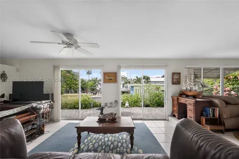 1004 Mandarin Isle Fort Lauderdale FL 33315
