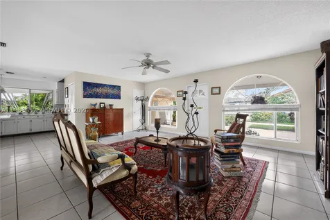 1004 Mandarin Isle Fort Lauderdale FL 33315