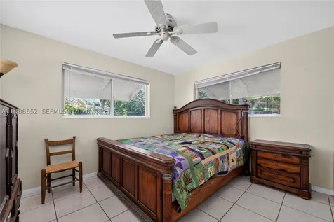 1004 Mandarin Isle Fort Lauderdale FL 33315