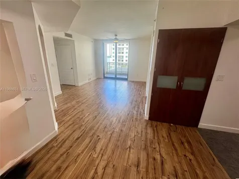 100 N Federal Highway Fort Lauderdale FL 33301