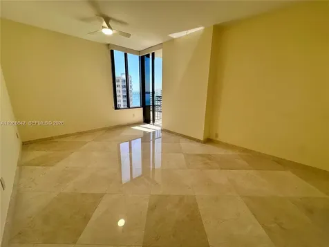 520 Brickell Key Drive Miami FL 33131