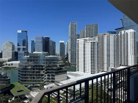 520 Brickell Key Drive Miami FL 33131