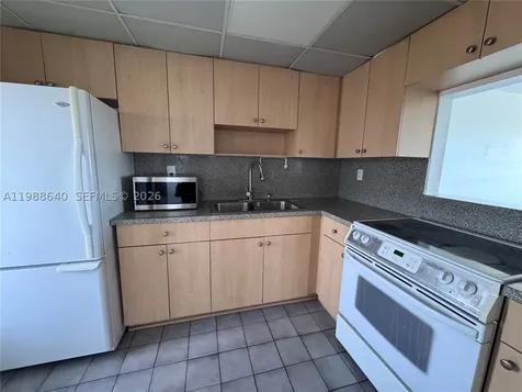 1400 SW 27th Avenue Miami FL 33145