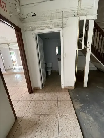 8023 W 21st Court Hialeah FL 33016