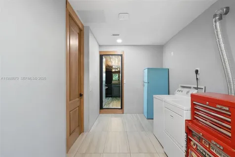 14888 SW 140th Street Miami FL 33196