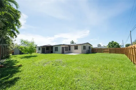 18900 SW 313th Street Homestead FL 33030