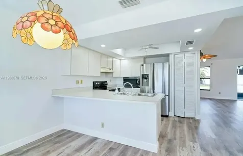 4145 SW 6th Place Cape Coral FL 33914
