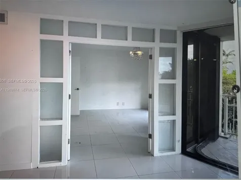 4000 Towerside Terrace Miami FL 33138