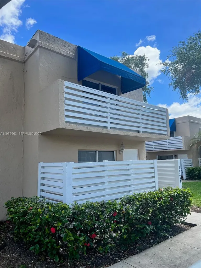 14343 SW 98th Terrace Miami FL 33186