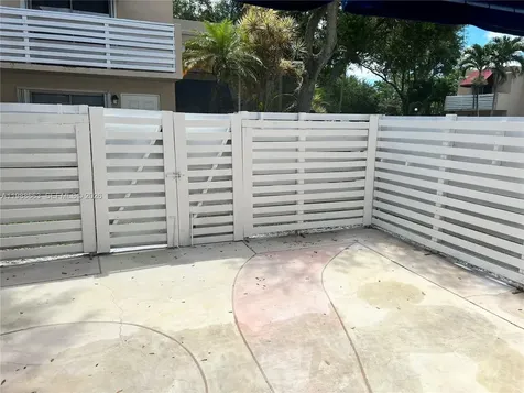 14343 SW 98th Terrace Miami FL 33186
