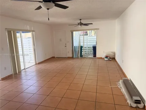 14343 SW 98th Terrace Miami FL 33186