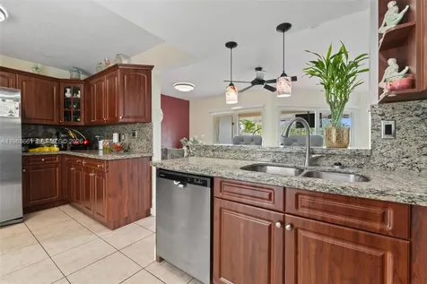 3309 San Remo Circle Homestead FL 33035
