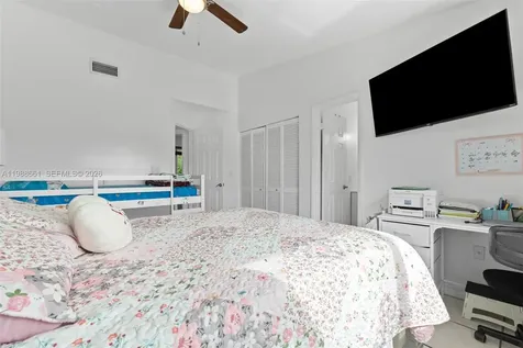 3309 San Remo Circle Homestead FL 33035