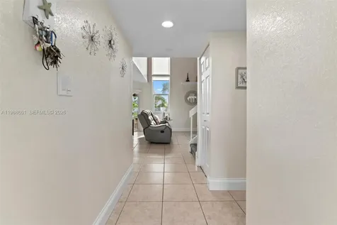 3309 San Remo Circle Homestead FL 33035
