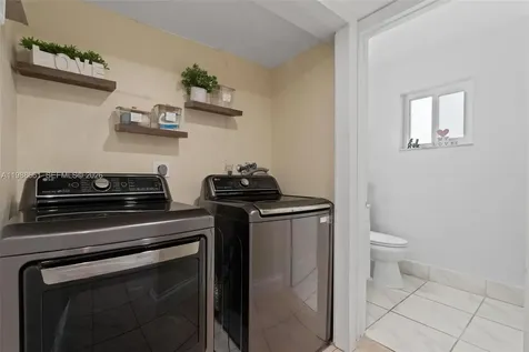 3309 San Remo Circle Homestead FL 33035