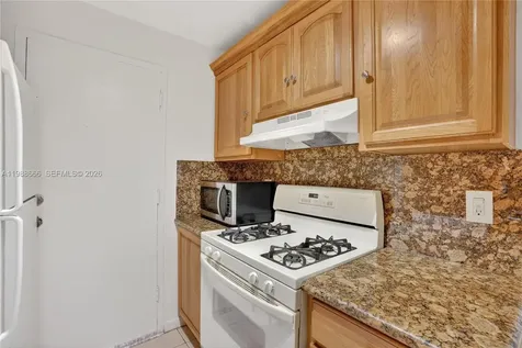 6904 N Kendall Drive Pinecrest FL 33156