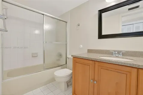6904 N Kendall Drive Pinecrest FL 33156