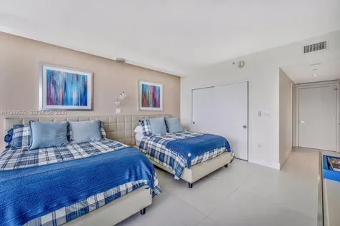 19955 NE 38th Court Aventura FL 33180