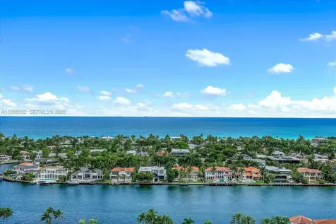 19955 NE 38th Court Aventura FL 33180