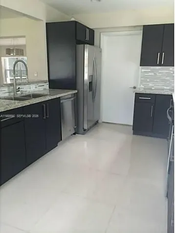 740 NE 179 Te North Miami Beach FL 33162