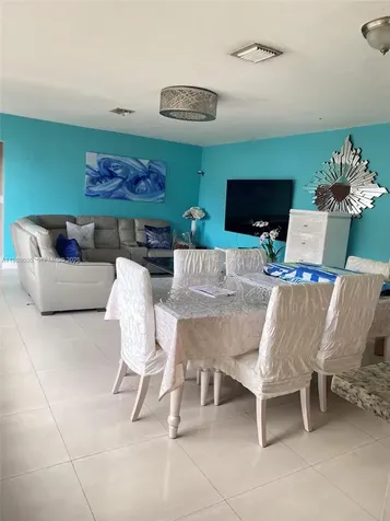 740 NE 179 Te North Miami Beach FL 33162
