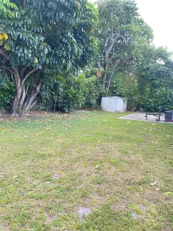 740 NE 179 Te North Miami Beach FL 33162