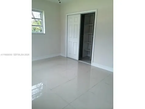 740 NE 179 Te North Miami Beach FL 33162
