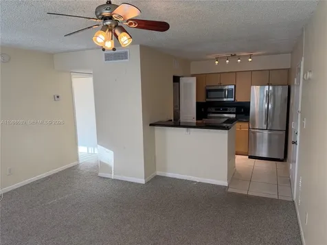 550 S Park Road Hollywood FL 33021