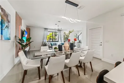 4741 NW 84th Avenue Doral FL 33166