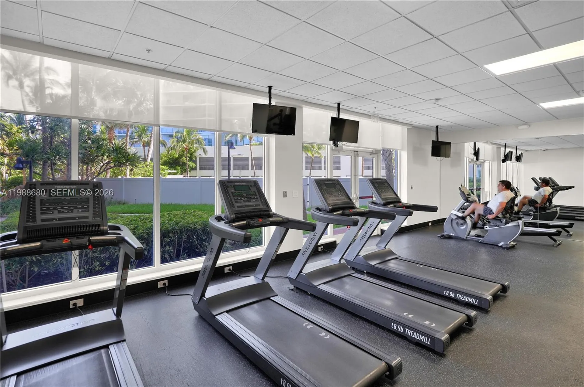3001 S Ocean Drive Hollywood FL 33019