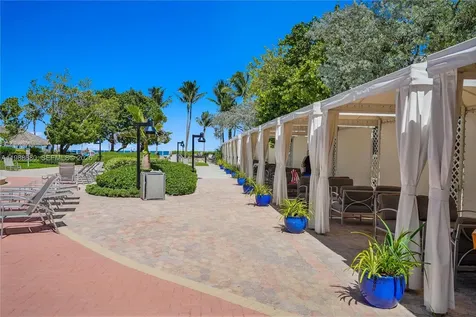 3001 S Ocean Drive Hollywood FL 33019