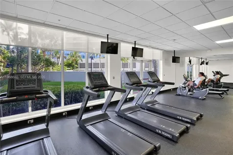 3001 S Ocean Drive Hollywood FL 33019