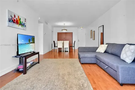 3001 S Ocean Drive Hollywood FL 33019