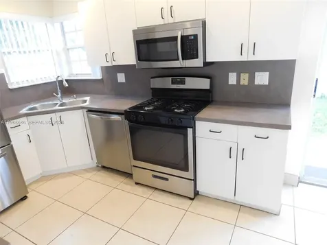 13439 NW 5th Court Plantation FL 33325