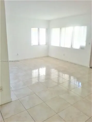 462 Golden Isles Drive Hallandale Beach FL 33009