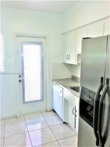 462 Golden Isles Drive Hallandale Beach FL 33009