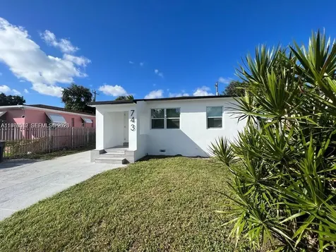 743 NW 77th Terrace Miami FL 33150