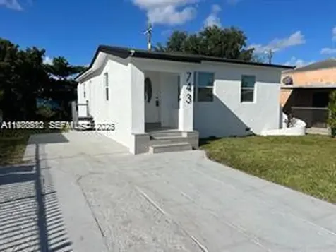 743 NW 77th Terrace Miami FL 33150