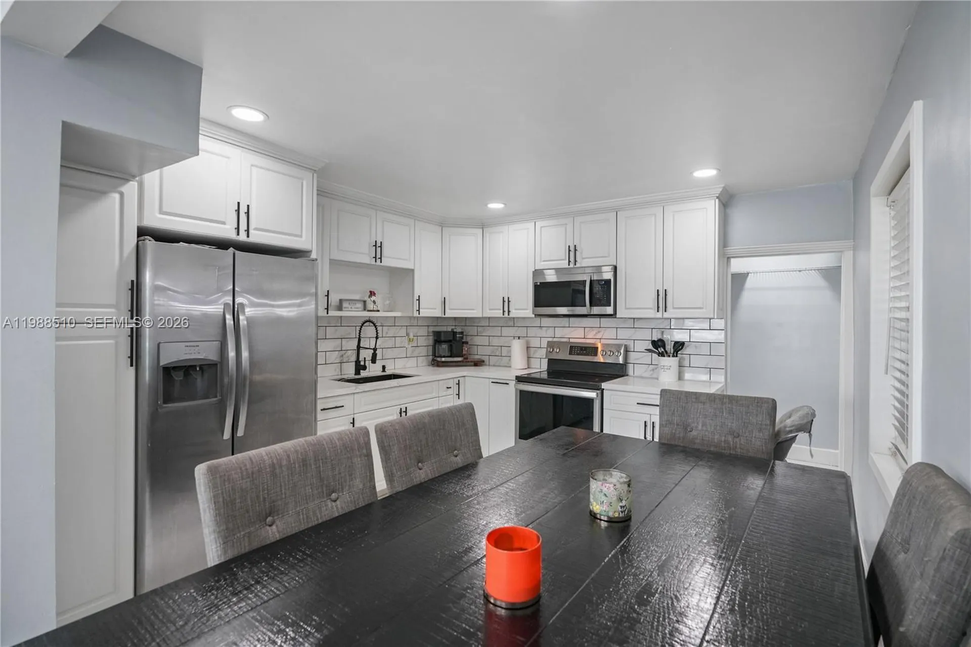 1803 SW 43rd Way Fort Lauderdale FL 33317
