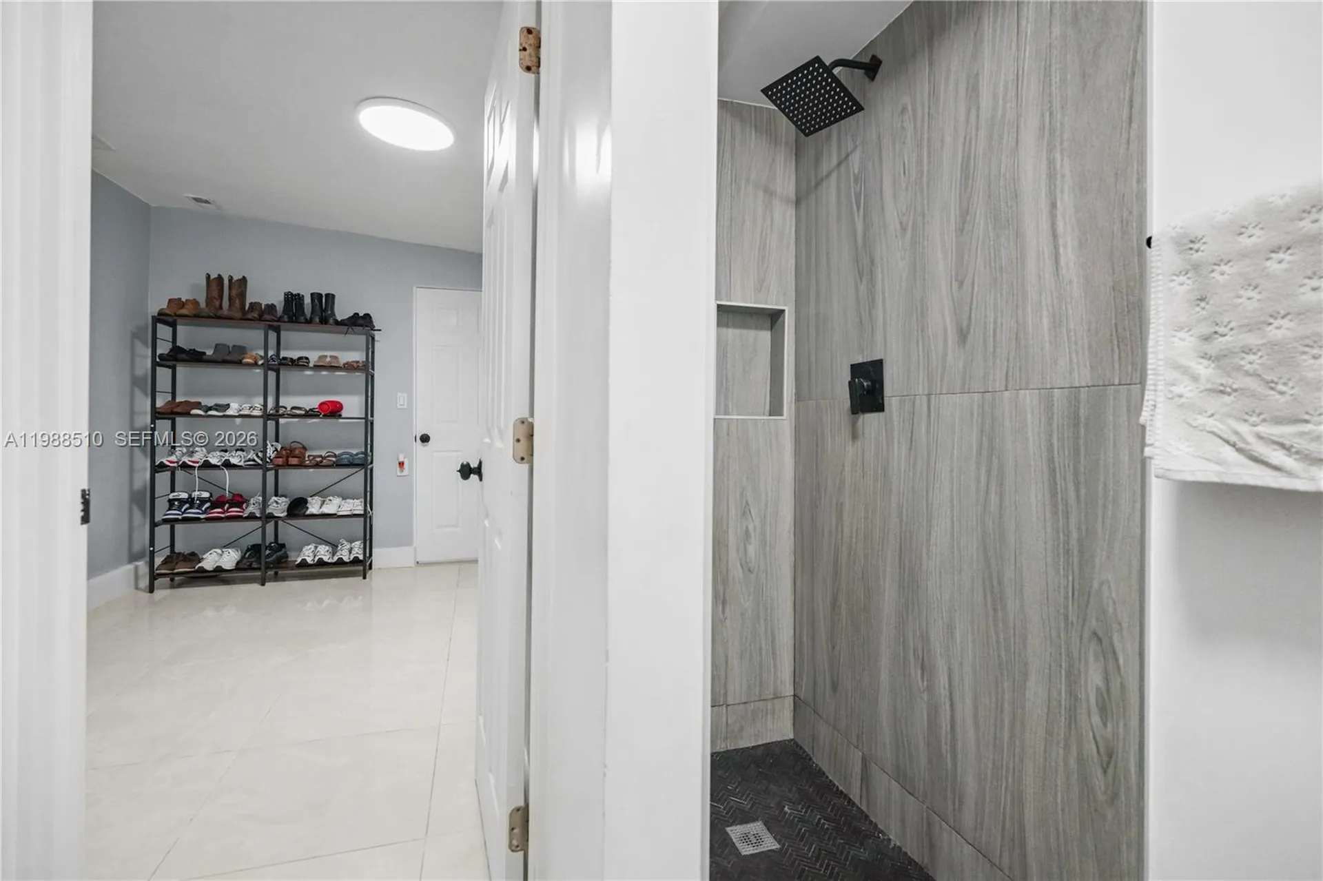 1803 SW 43rd Way Fort Lauderdale FL 33317
