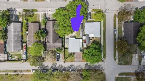 1803 SW 43rd Way Fort Lauderdale FL 33317
