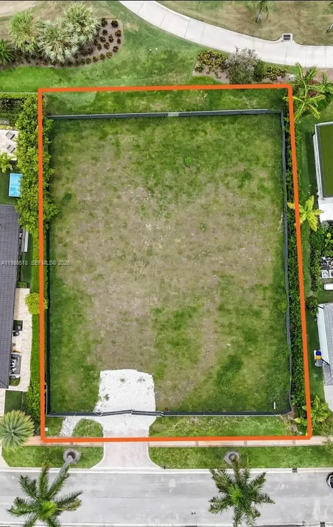 17591 Scarsdale Way Boca Raton FL 33496