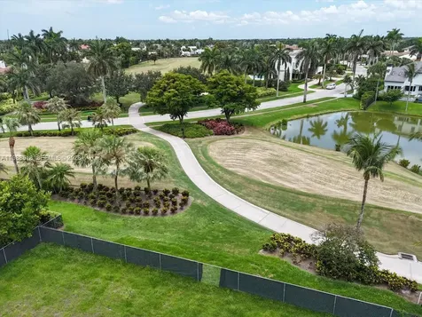 17591 Scarsdale Way Boca Raton FL 33496