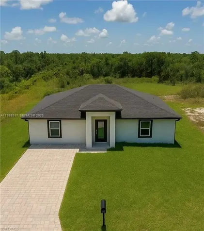 816 Palomino Lehigh Acres FL 33974