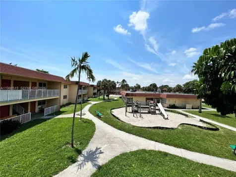 850 E Commercial Boulevard Oakland Park FL 33334
