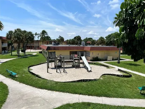 850 E Commercial Boulevard Oakland Park FL 33334