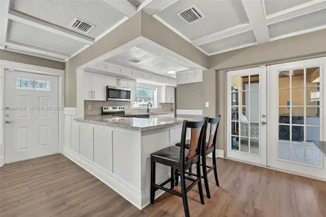 6621 NW 21st Street Sunrise FL 33313